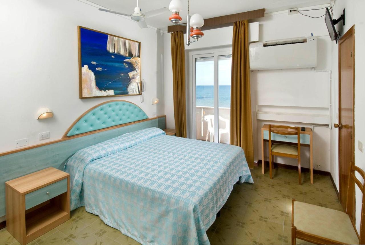 Hotel Werther Fano Eksteriør billede